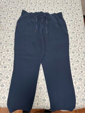 lululemon athletica Navy Cropped Drawstring Pants
